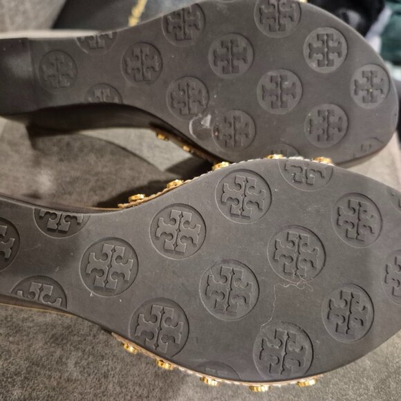 Tory Burch Wedge Slides Tan Like New Size 6.5M - Picture 3 of 8